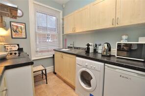 Flat 2, 35, York Road, Guildford GU1 4DN