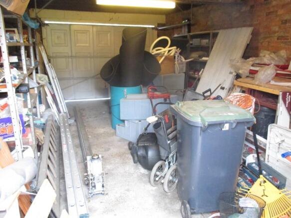 Extra Wide Garage