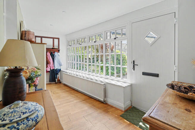 3 bed Detached for sale Image 9