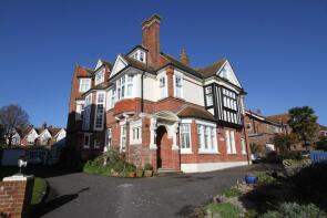 Flat 3, Chesterfield House, Chesterfield Road, Eastbourne BN20 7NT