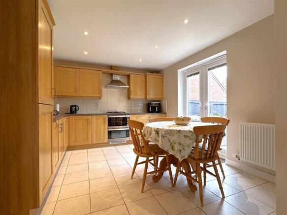 Dining Kitchen 175