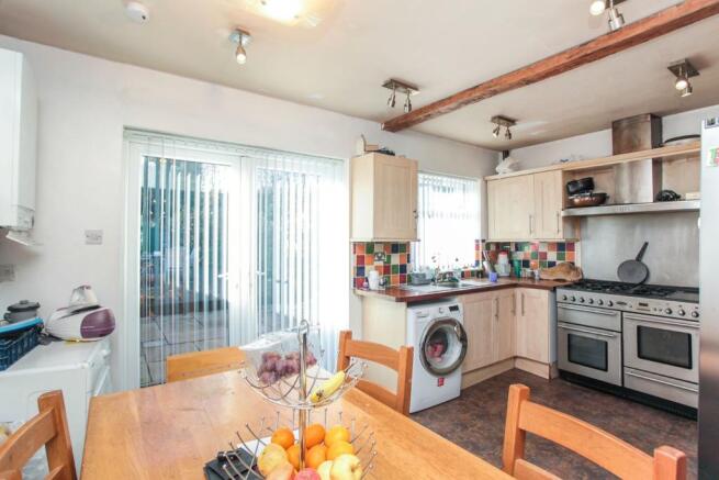 Extended Kitchen Din