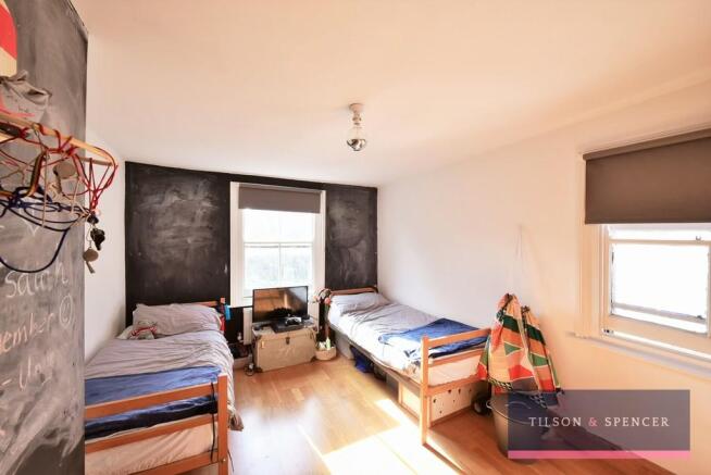 Photo 25