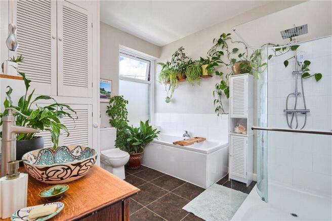 3 bed Terraced for sale Image 10