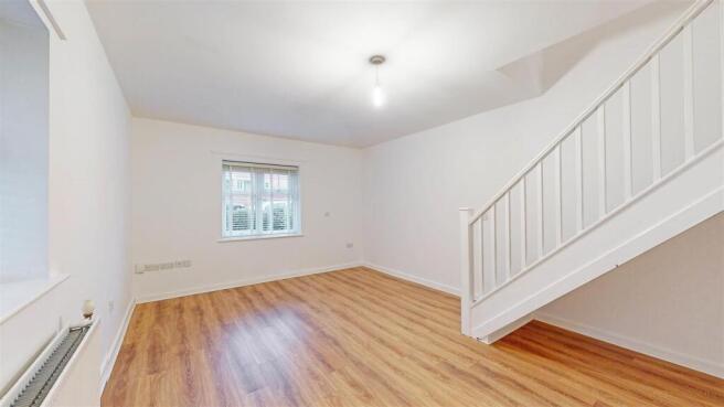Swan View Close 7 Living Dining Room 1.jpg