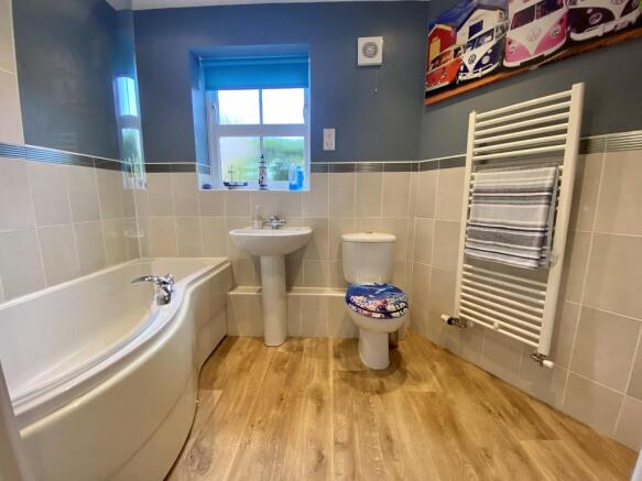 Main Bathroom