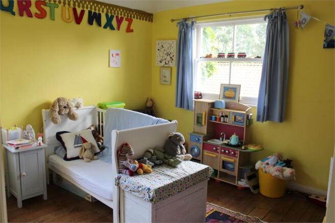 Photo 11