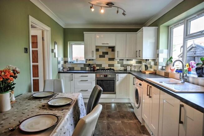 Kitchen / Breakfast