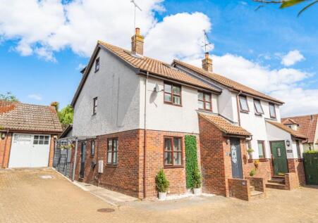 Godfrey Way, Dunmow, Essex
