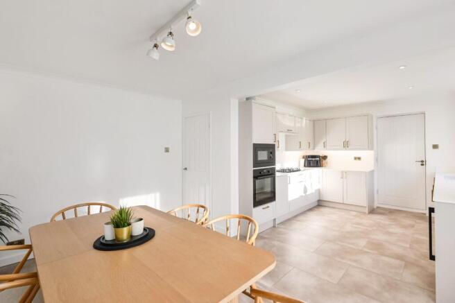 3 bed Detached for sale Image 6