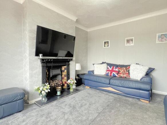 3 bed Detached for sale Image 4