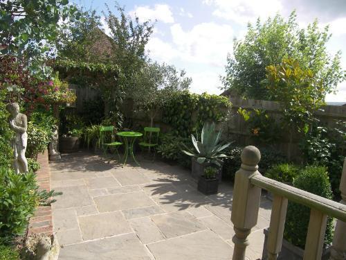 Photo 8