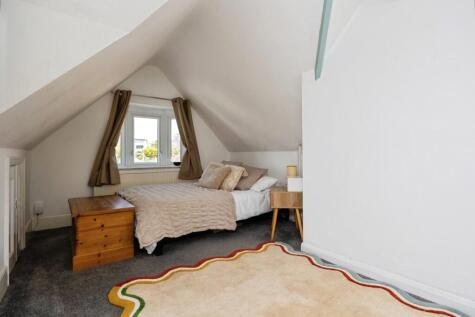 York Road, Guildford, Surrey, GU1