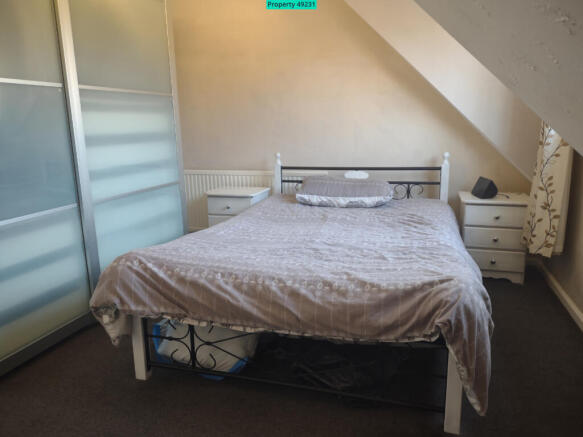 Bed 2 double bedroom 