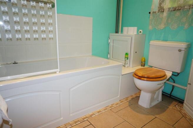 Photo 11