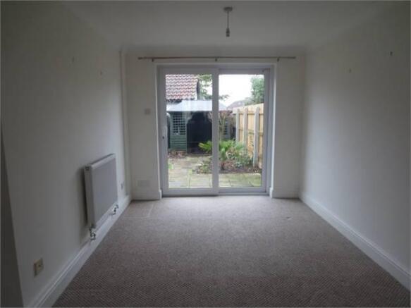 Sitting/dining room