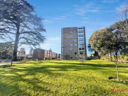 4, Cleevemont, Evesham Road, Cheltenham GL52 3JT