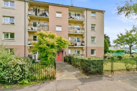 Kilmuir Crescent, Thornliebank, G46