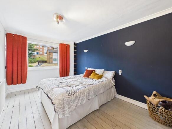 3 bed Semi-Detached for sale Image 7