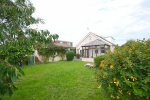 Barnside, Inlands Road, Nutbourne PO18 8RD