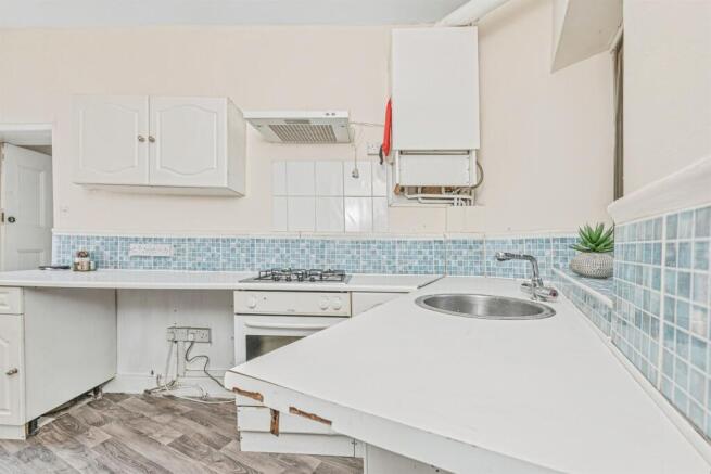 2 bed End of Terrace for sale Image 6