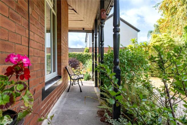 2 bed Apartment for sale Image 12