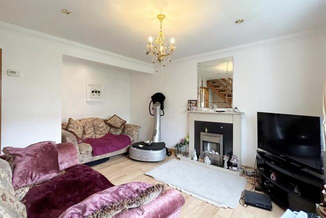 Sitting/Dining Room