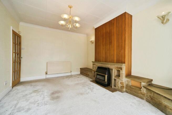 2 bed Semi-Detached for sale Image 5