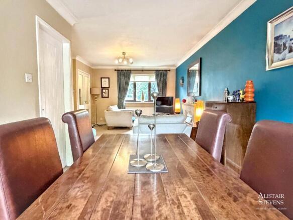 3 bed Detached for sale Image 6