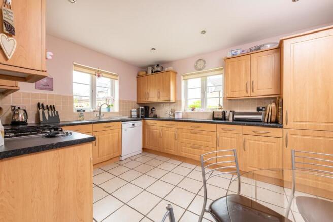 Kitchen/Breakfast