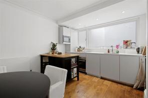 Flat 3, 105, Gloucester Place, London W1U 6AW