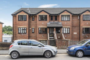 Flat 3, Atholl House, Garlands Road, Redhill RH1 6PD
