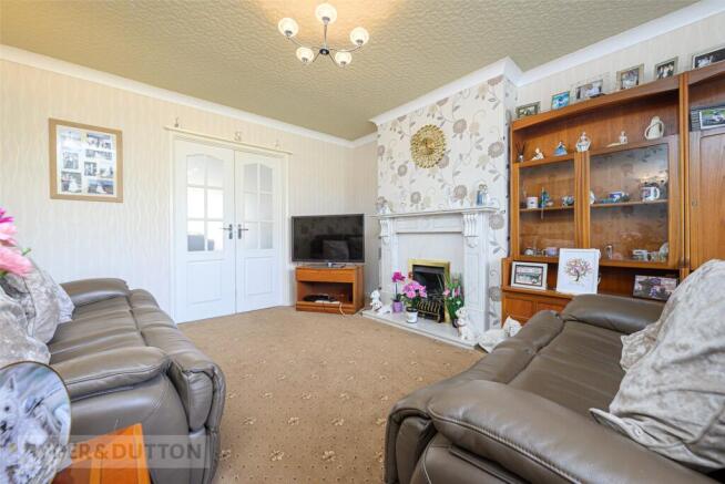 4 bed Semi-Detached for sale Image 9