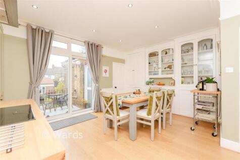 Kingswood Avenue, Chatham, Kent