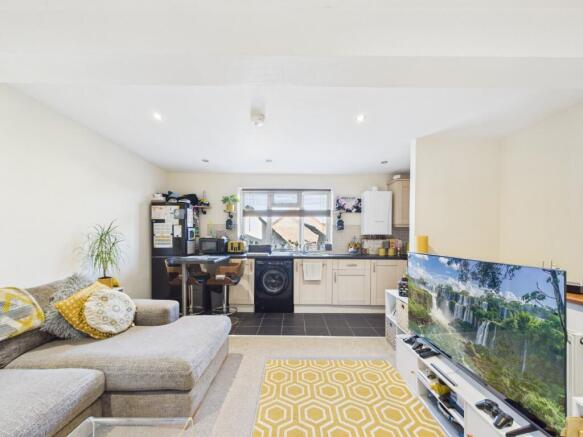 Kitchen/Living Area