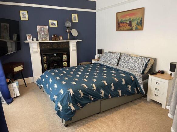 Bed 1