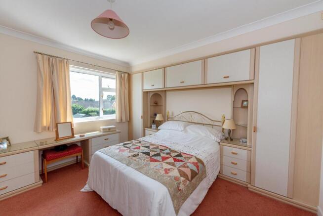 10bed.jpg