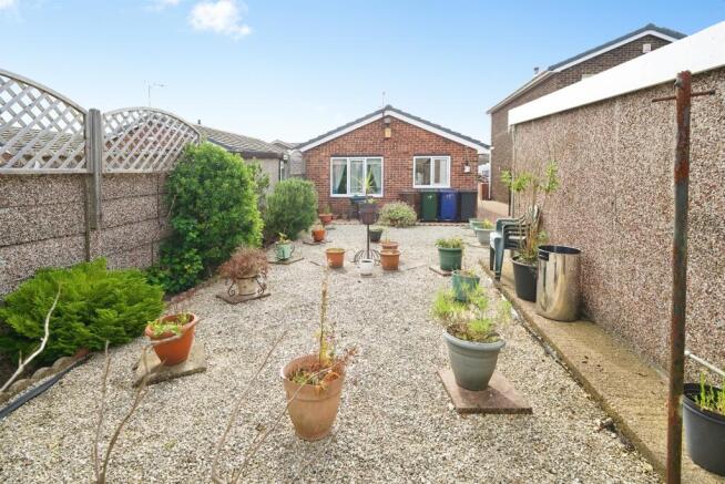 2 bed Detached Bungalow for sale Image 8
