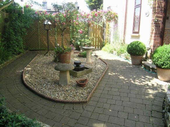 Photo 11