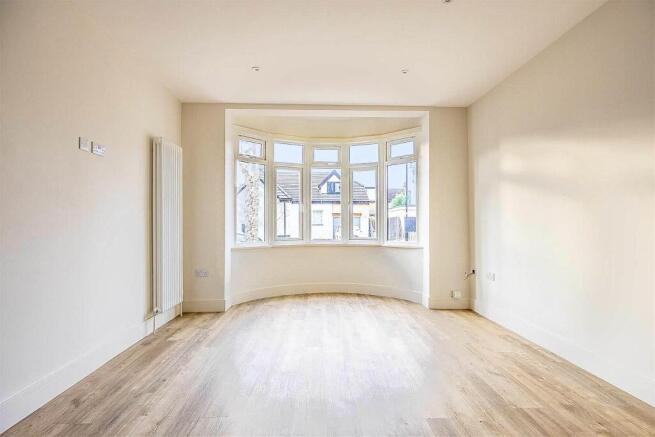 Lounge/Kitchen