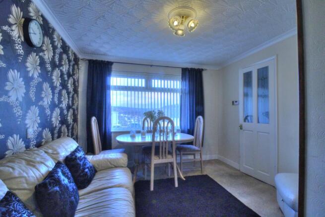 Living room diner