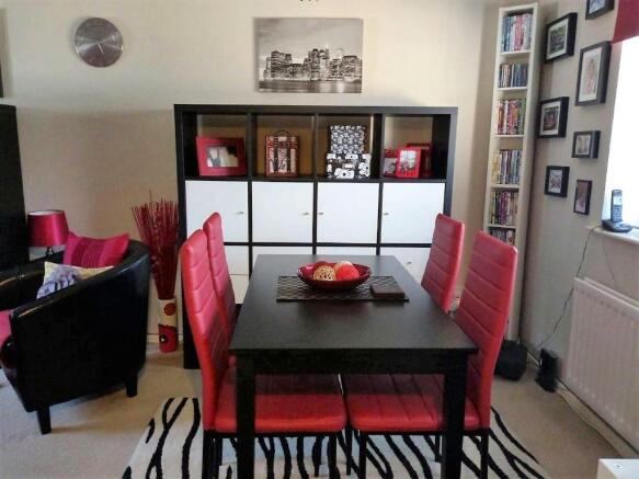 Lounge/Dining Room