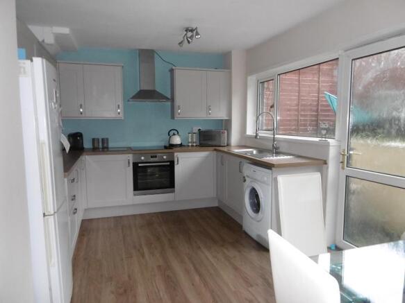 Kitchen / Breakfast Room