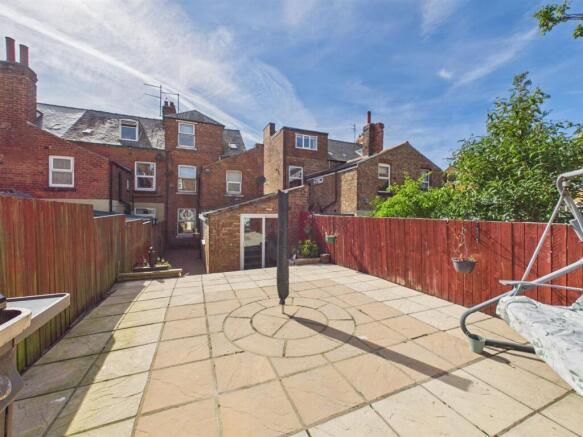 4 bed End of Terrace for sale Image 12