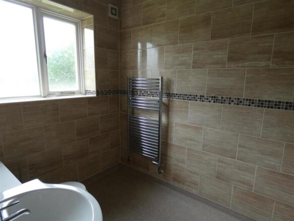MODERN WET ROOM