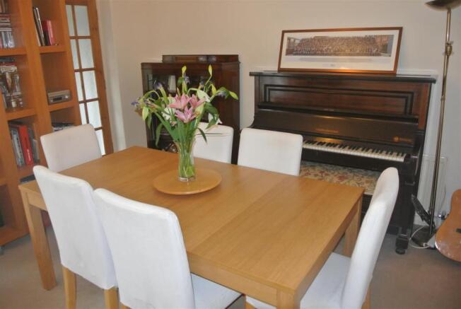 TempleGrove1-Dining 