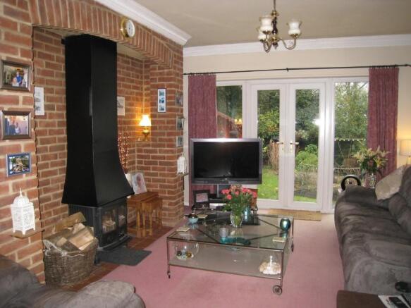 Lounge/Dining Room