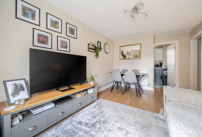 1375434-10-690c88...