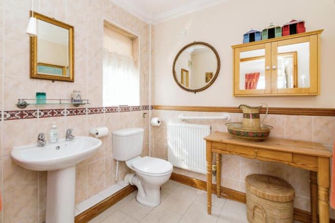 Ensuite