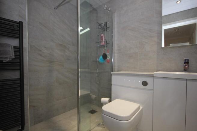 Downstairs Shower...